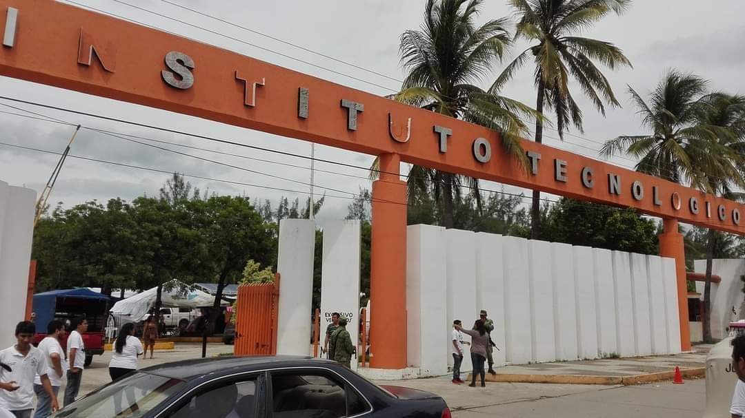 ASALTAN A ESTUDIANTES EN PLENO SALÓN DE CLASES EN EL TECNOLÓGICO DEL ISTMO