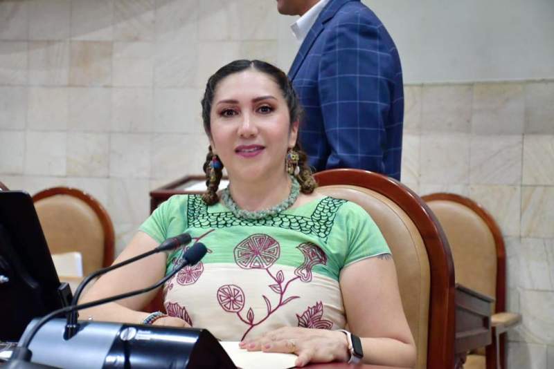 Propone Miriam Vázquez Sistema de Información Legislativa para la LXV Legislatura