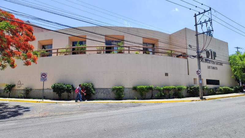 Convocan sistemas DIF a tequio en Casa Hogar Los Tamayo en Oaxaca