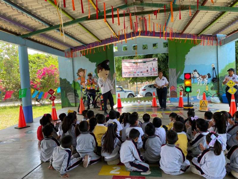 Niñez y juventud oaxaqueña se instruyen en educación vial