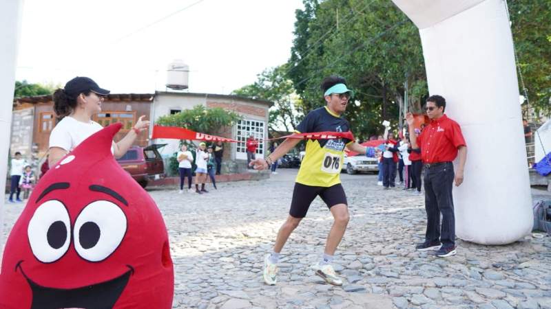 Realizan carrera atlética para concientizar sobre la donación altruista de sangre