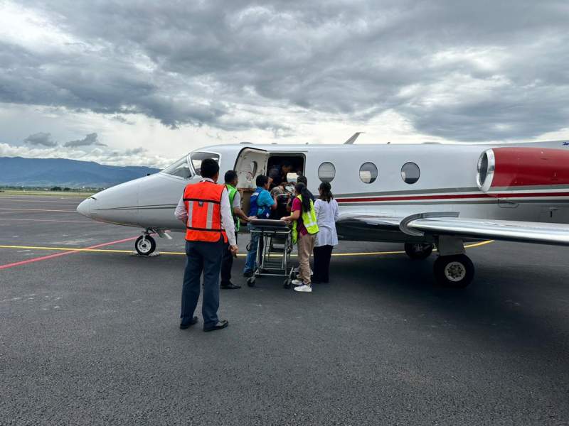 Realizan traslado aéreo de paciente con quemadura de segundo grado a CDMX