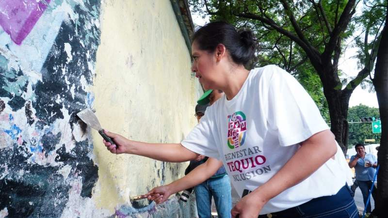 Con trabajo comunitario se embellece y recuperan espacios públicos en Oaxaca de Juárez