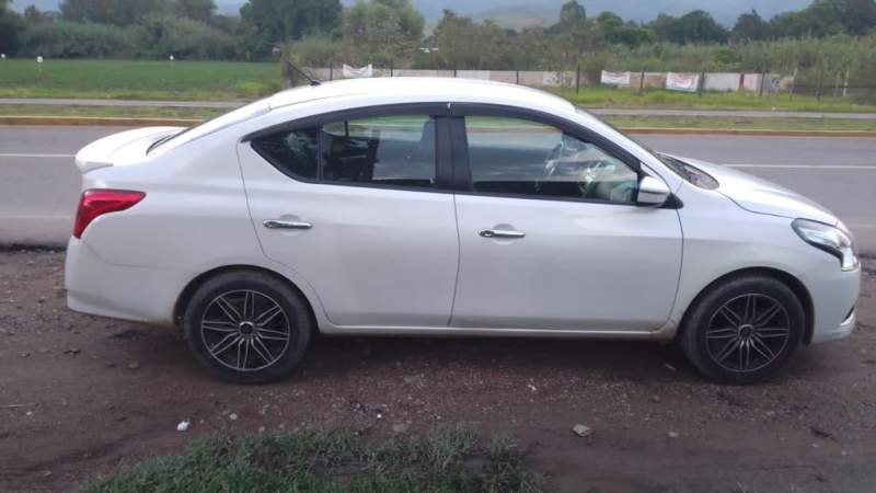 En operativo recuperan vehículo con reporte de robo