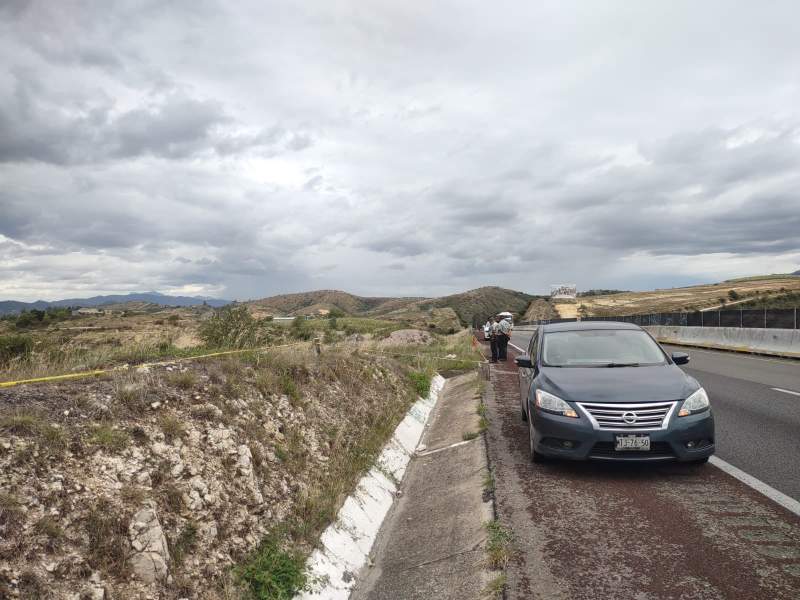 Hallan a hombre sin vida a un costado de la autopista Oaxaca – Cuacnopala, a la altura de Huitzo; fue ejecutado