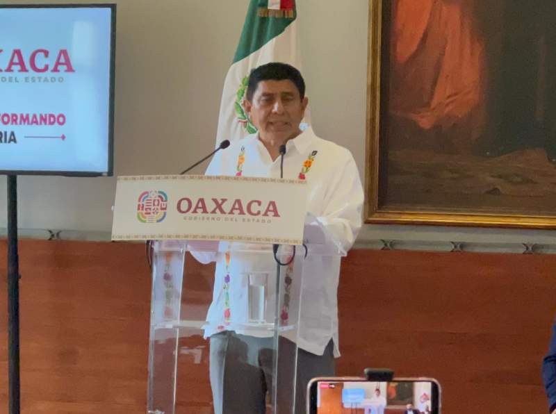 Llama Salomón Jara a la Sección 22 a retomar el diálogo; se dice en desacuerdo con el anuncio del paro