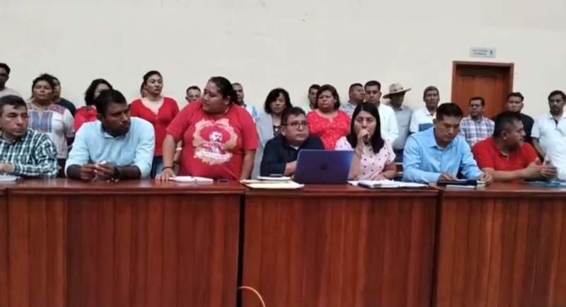 Sección 22 de la CNTE determina si estallar paro de labores en Oaxaca