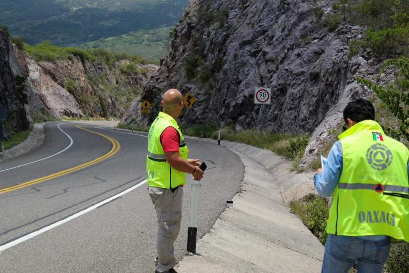 Supervisa Protección Civil carretera Mitla-Tehuantepec para su evaluación y factibilidad