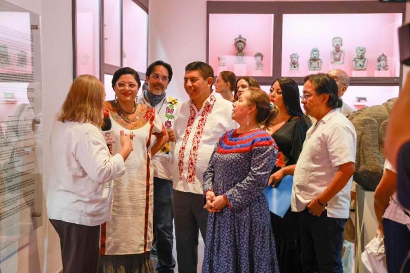 Atestigua Salomón Jara Cruz y Alejandra Frausto reapertura del Museo de Arte Prehispánico de México Rufino Tamayo