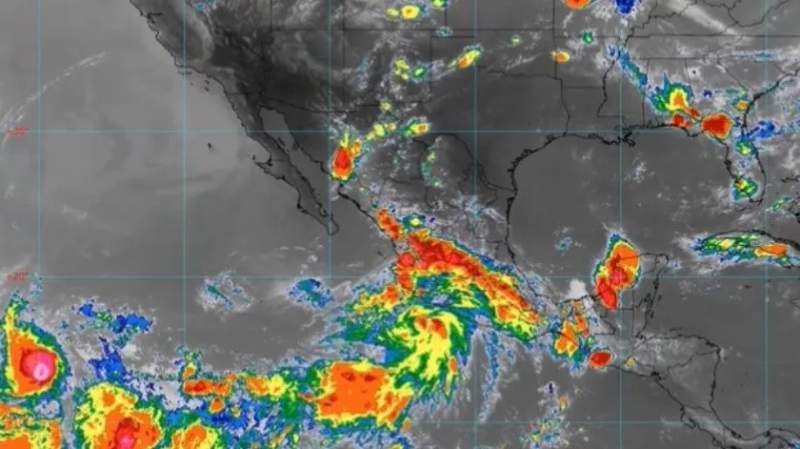 Clima en México: Onda tropical Núm. 18 y 19 ocasionarán un sábado lluvioso en gran parte del País