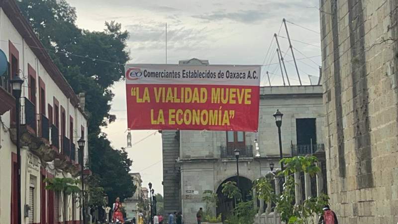 Comerciantes Establecidos piden liberar la calle de Trujano