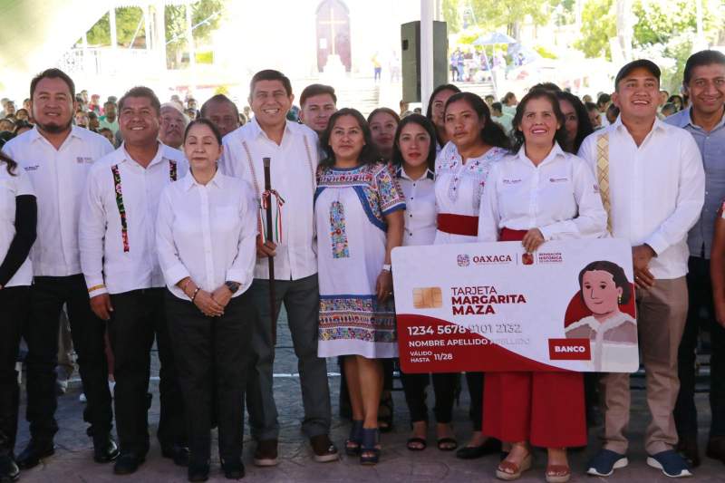 Con trabajo y en territorio se transformarán los municipios de Oaxaca: Laura Estrada