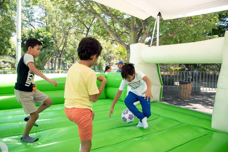 Diversión y entretenimiento para niñas y niños con Vera Niñez, en El Llano