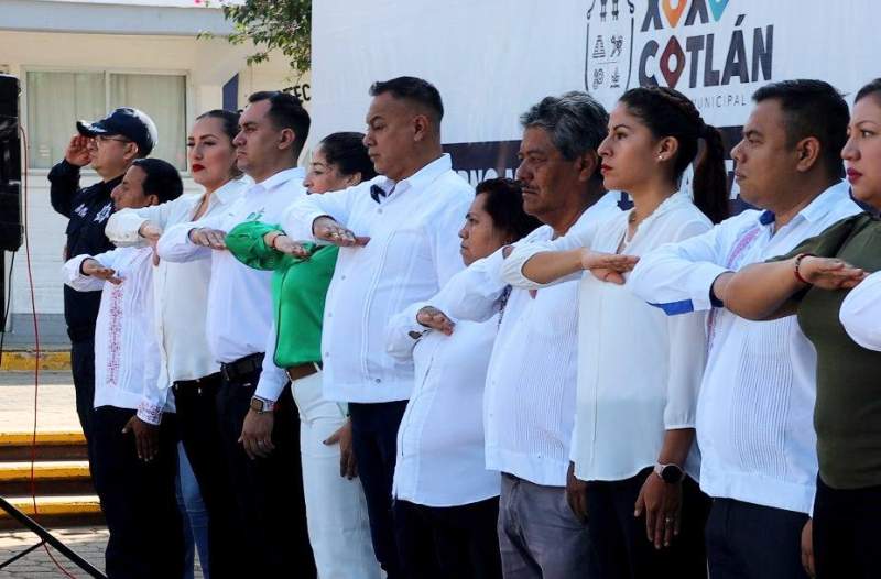 Mes patrio oportunidad de honrar con hechos y no con demagogia a nuestros libertadores: Chente Castellanos