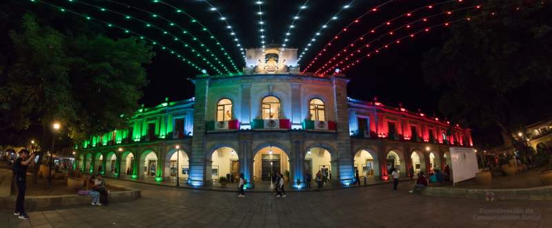 Por fiestas patrias, Secretaría de Administración embellece la capital oaxaqueña