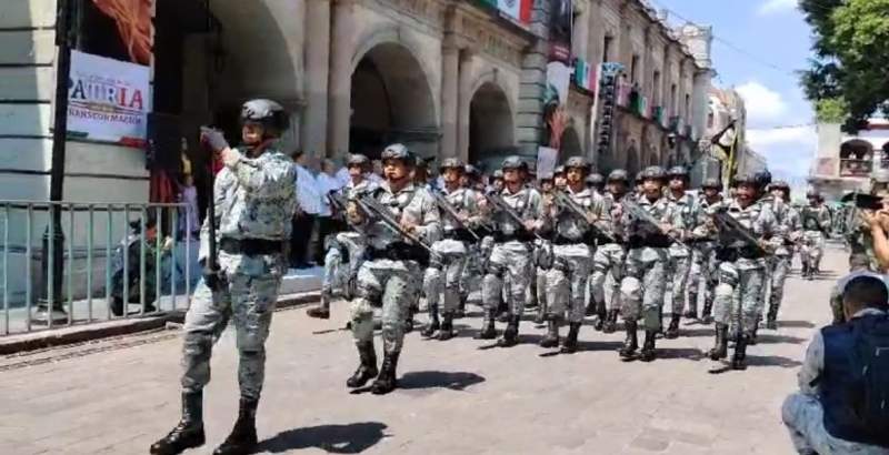 Sin incidentes el desfile del 16 de septiembre en la capital