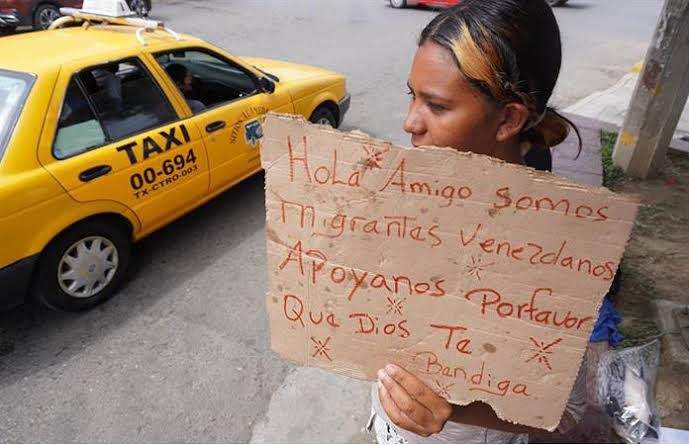 Cobran taxistas hasta 10 mil pesos a migrantes en Oaxaca
