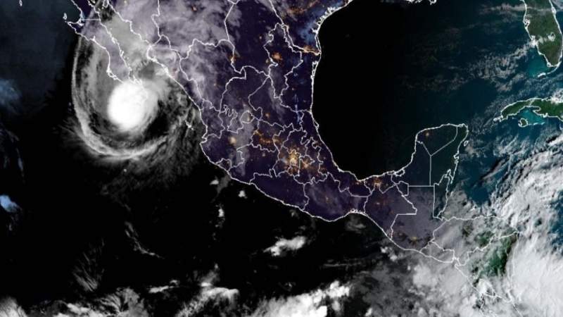 Huracán «Norma» tocará tierra este sábado y amenaza con lluvias intensas en estos estados