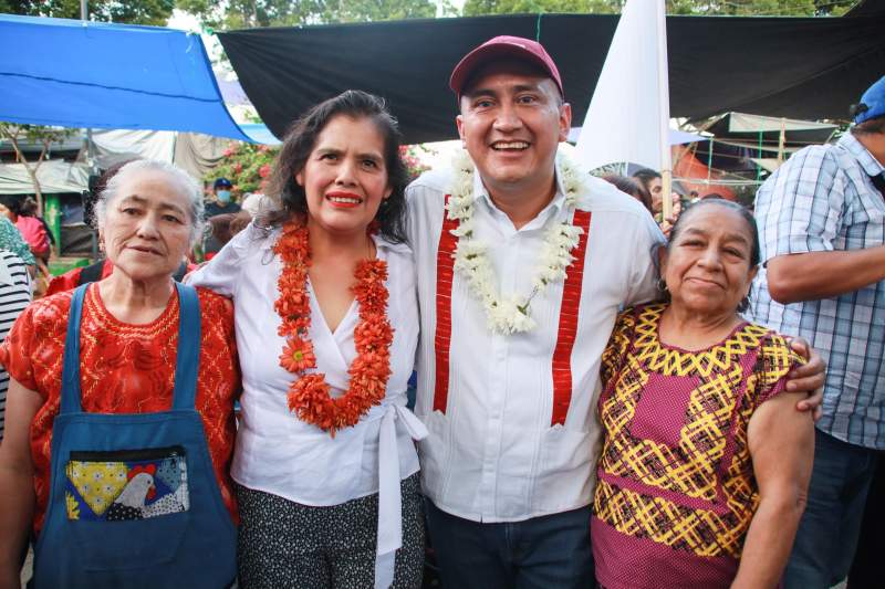 Recuerda Nino Morales su niñez en Asamblea Informativa de la Central de Abasto, como vendedor de mangos