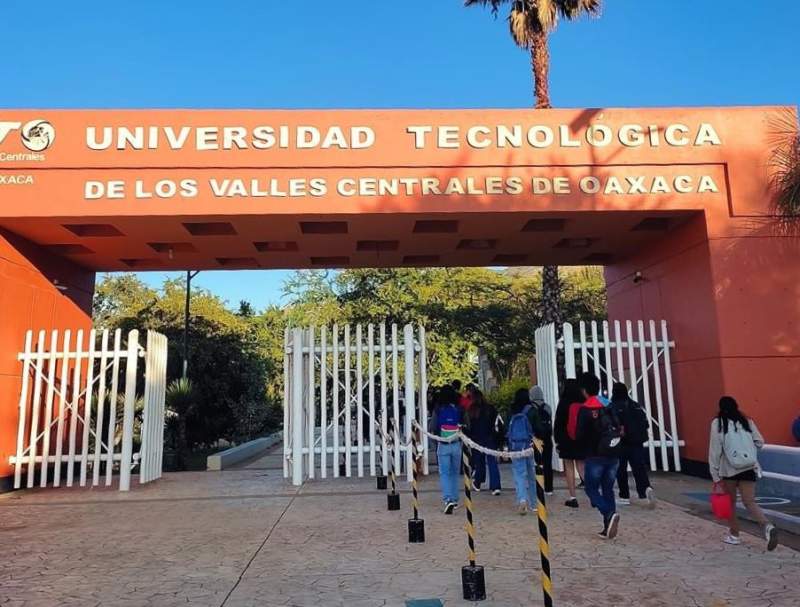 Si se reinstalaron a los trabajadores despedidos en la UTVCO, para reinició de clases