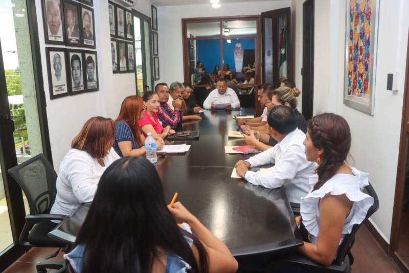 Solicita Chente Castellanos auditar su obra pública en histórico acto de transparencia