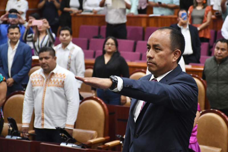 Asume Sergio López Sánchez presidencia de Jucopo en el Congreso de Oaxaca
