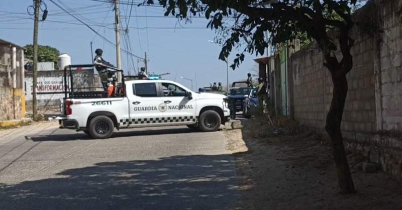 Fuerte operativo se registra en Salina Cruz tras muerte de dos petroleros