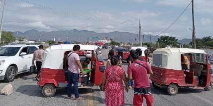 Inician investigación a maestros de la Escuela Secundaria Técnica de la Ventosa, Juchitán