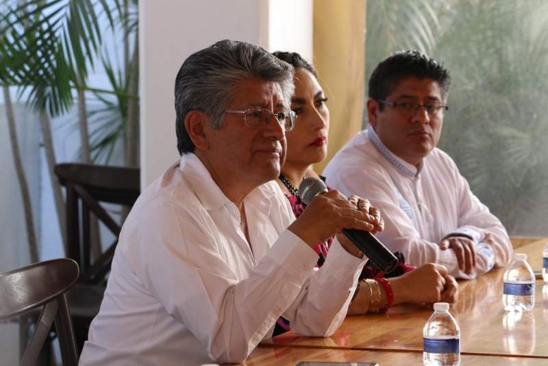 Francisco Martínez Neri pide licencia al Cabildo de Oaxaca de Juárez