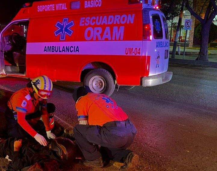 Muere motociclista cuando participaba en arrancones sobre Avenida Universidad