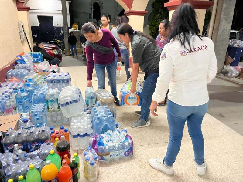 Apoya DIF Estatal a los afectados por incendio en Quiavini