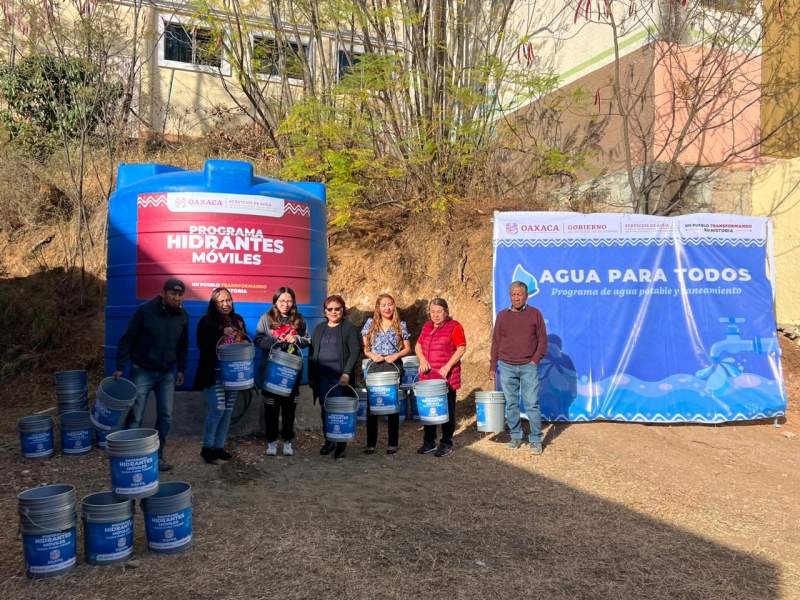 Atiende el gobernador, Salomón Jara tema de agua en el estado