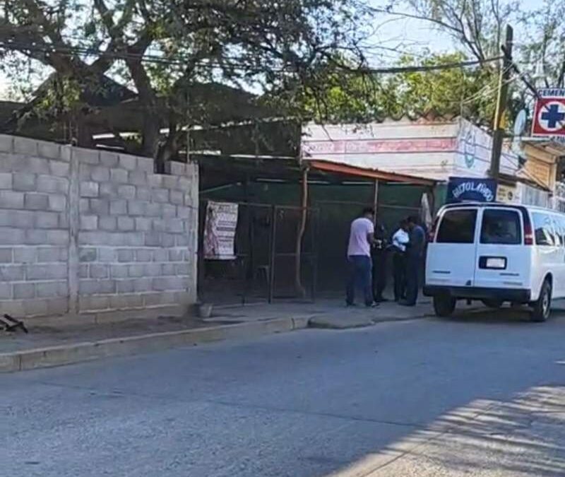 Encuentran sin vida a un hombre al interior de un lava autos en Tehuantepec