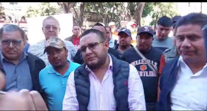 Logran acuerdos transportistas para circular en la autopista Oaxaca – Costa