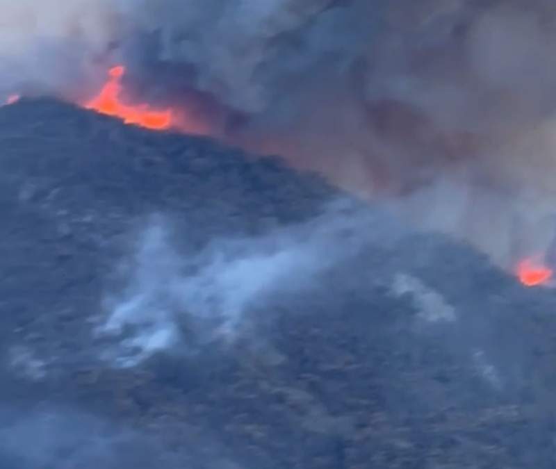 Incendio forestal de Quiaviní se extiendió a Güilá; piden apoyo para combate