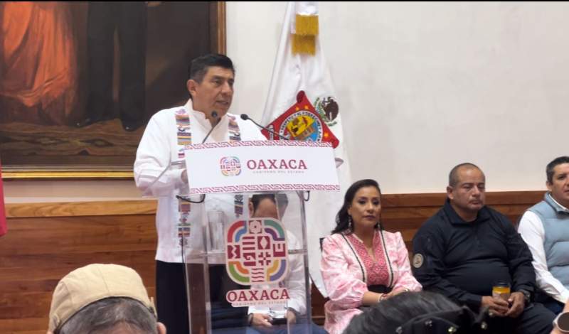 AMLO seguirá visitando Oaxaca, aclara el gobernador