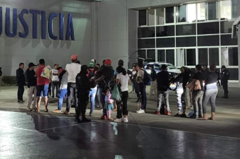 Aseguran a 33 migrantes en la ciudad de Oaxaca