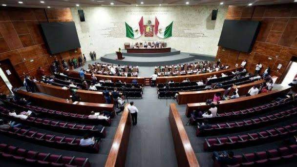 Pone Salomón Jara freno a la violencia vicaria en Oaxaca