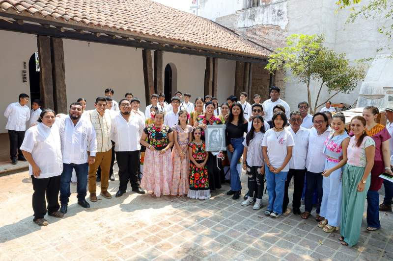 En la Casa de Cultura de Juchitán se presenta semillero