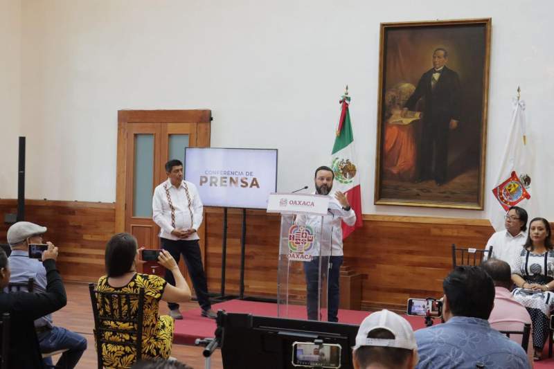 En Oaxaca el compromiso con la educación es permanente