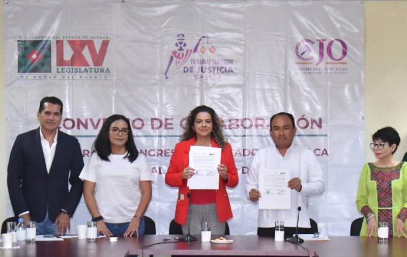 Firman Congreso de Oaxaca y Poder Judicial del Estado convenio de colaboración