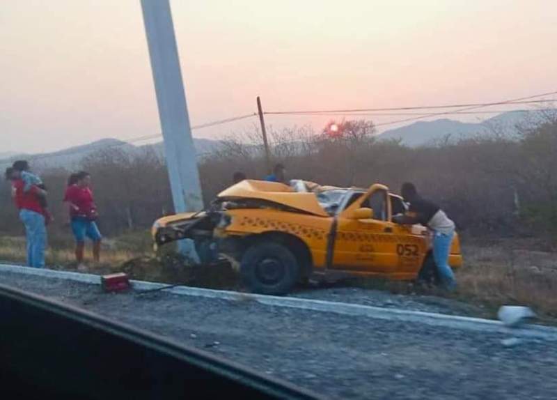 #MuereTaxista en #Oaxaca; #Migrantes salen heridos