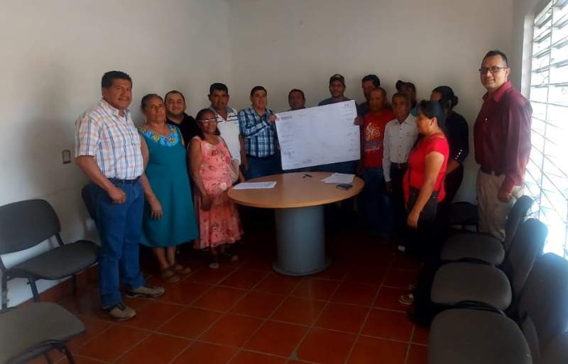 Brinda Gobierno de Oaxaca certeza jurídica a la tenencia de la tierra en la Costa