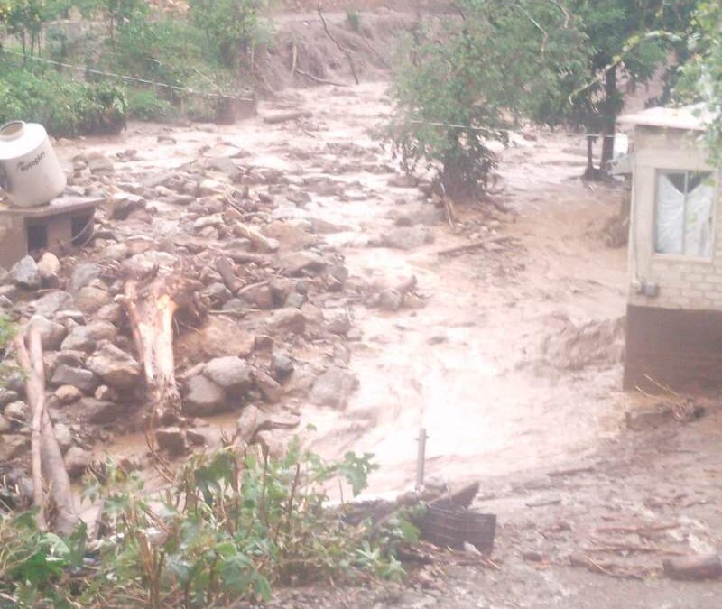 Confirman deslave en la Sierra de Juárez