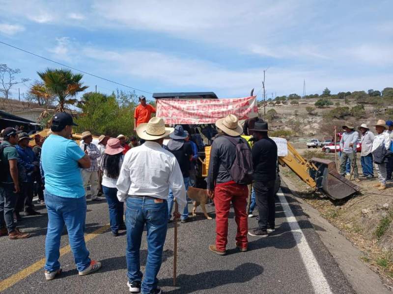 Se mantiene bloqueo en la Mixteca de Oaxaca; agencias piden recursos