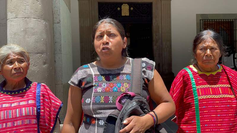 Triquis de Sergia Zepeda quieren 25 espacios para vender en Guelaguetza