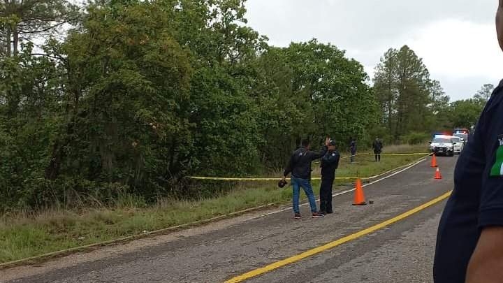 Asesinan a dos personas en Santiago Tenango