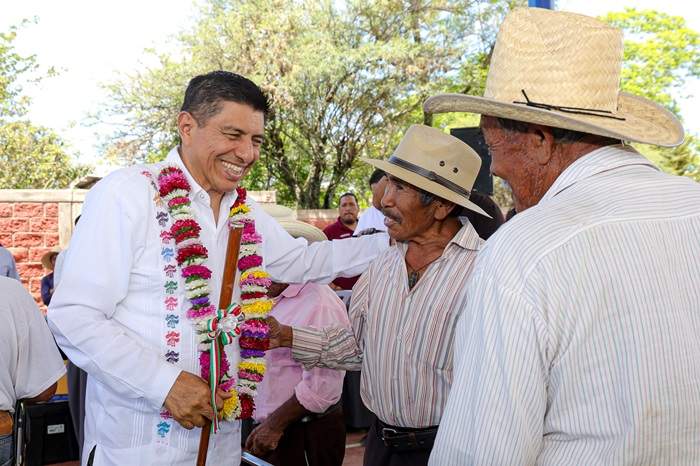 Atiende Gobierno de Oaxaca necesidades de Magdalena Ocotlán