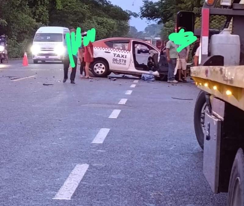 Muere taxista al impactarse con una pipa en Huatulco