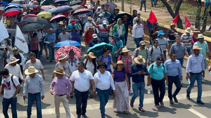 Va la Sección 22 por toma de Ciudad Administrativa